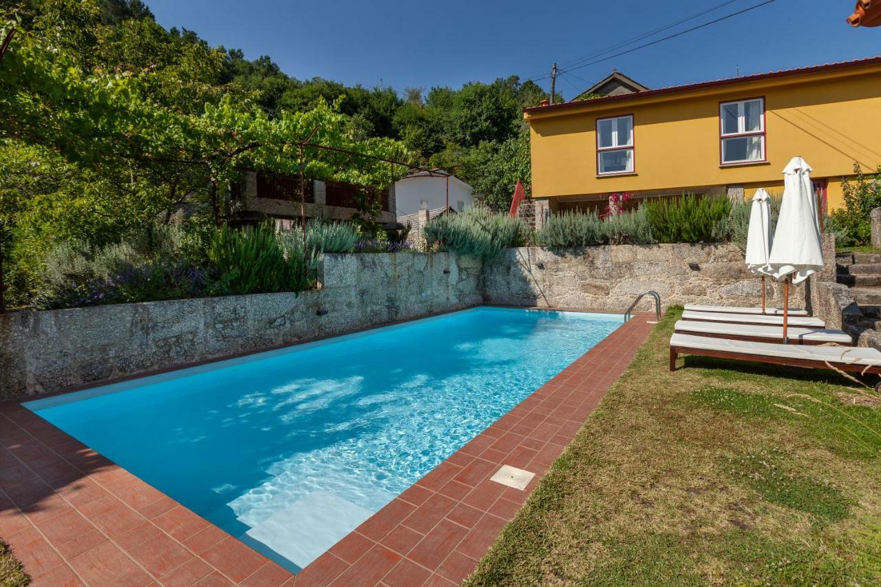 Casa do Eido - sustainable living&nature experiences Gerês Exterior foto