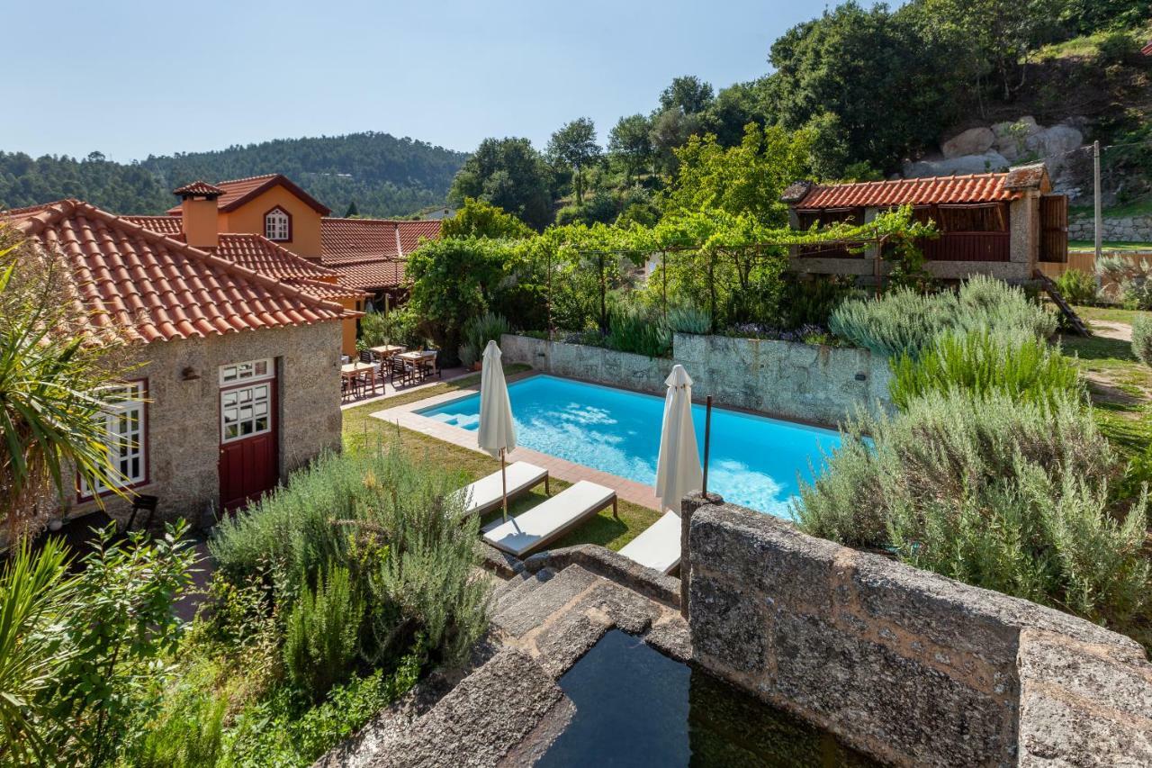 Casa do Eido - sustainable living&nature experiences Gerês Exterior foto